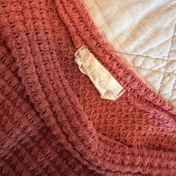 Two Sweaters - Picture 4 of 4